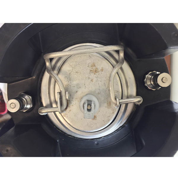 gf002c_used_ball_lock_corny_keg_posts.jpg