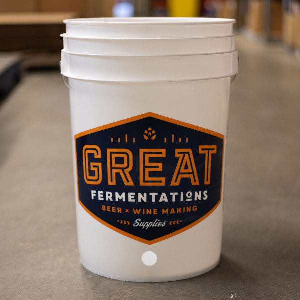 6.5 Gallon Food Grade Bottling Bucket